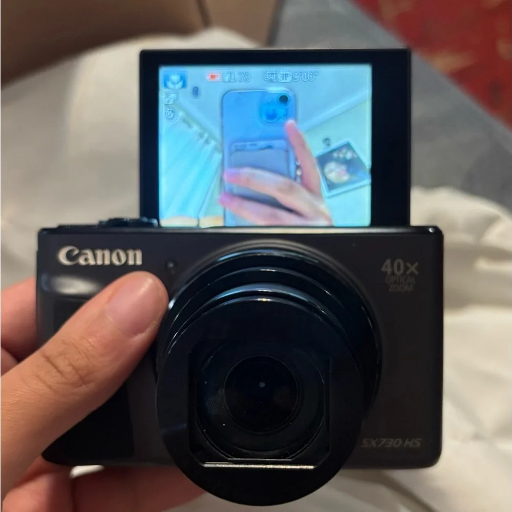 Canon Black Digital Camera with 40x Zoom